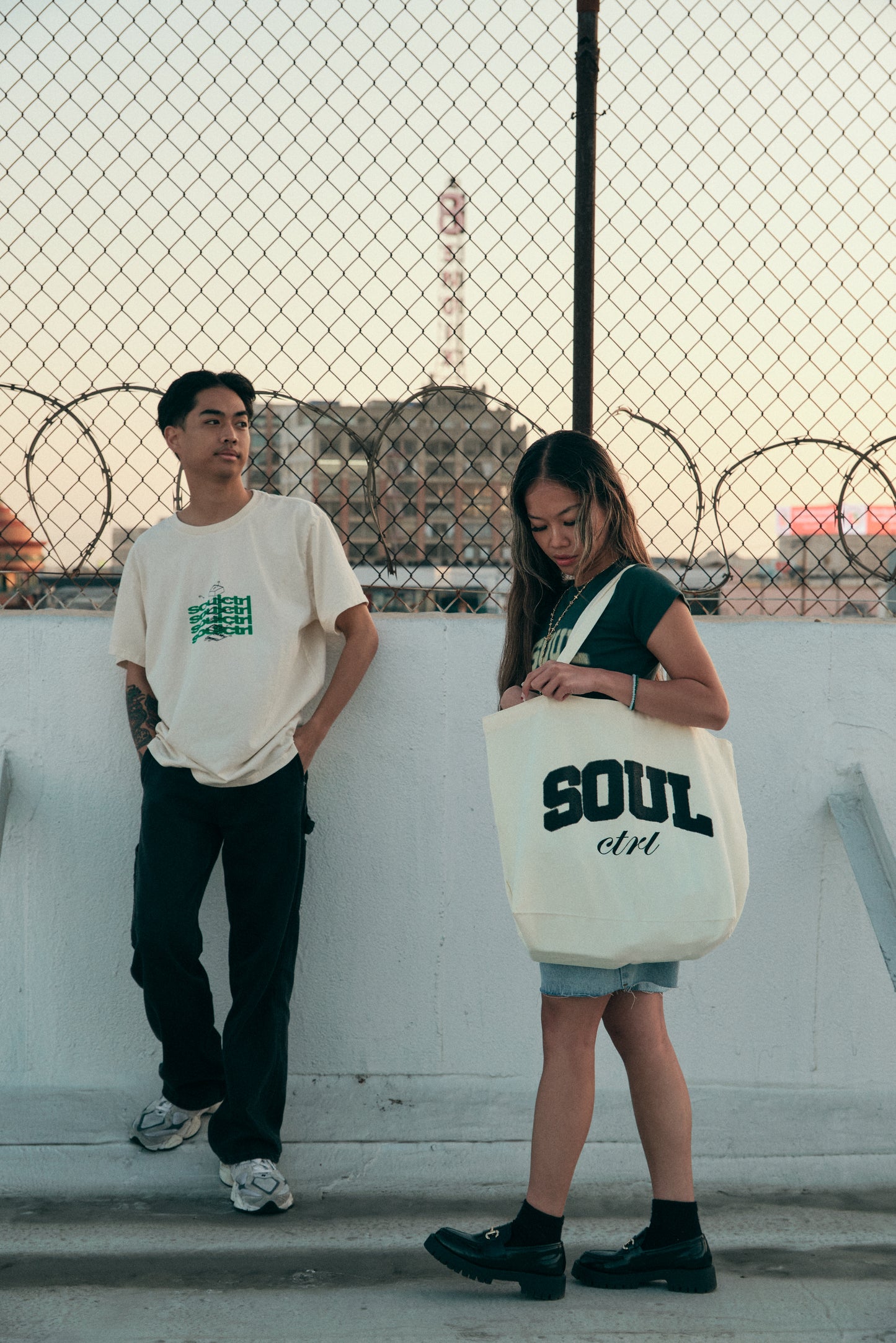 Blurred Tote
